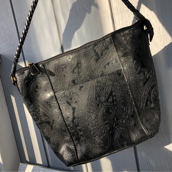Relic Handbags - RELIC Utility Pocket Shoulder Bag Embossed Flower Print Black Leather Wallet